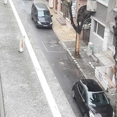 Top Center - Old Town 아파트 바르나
